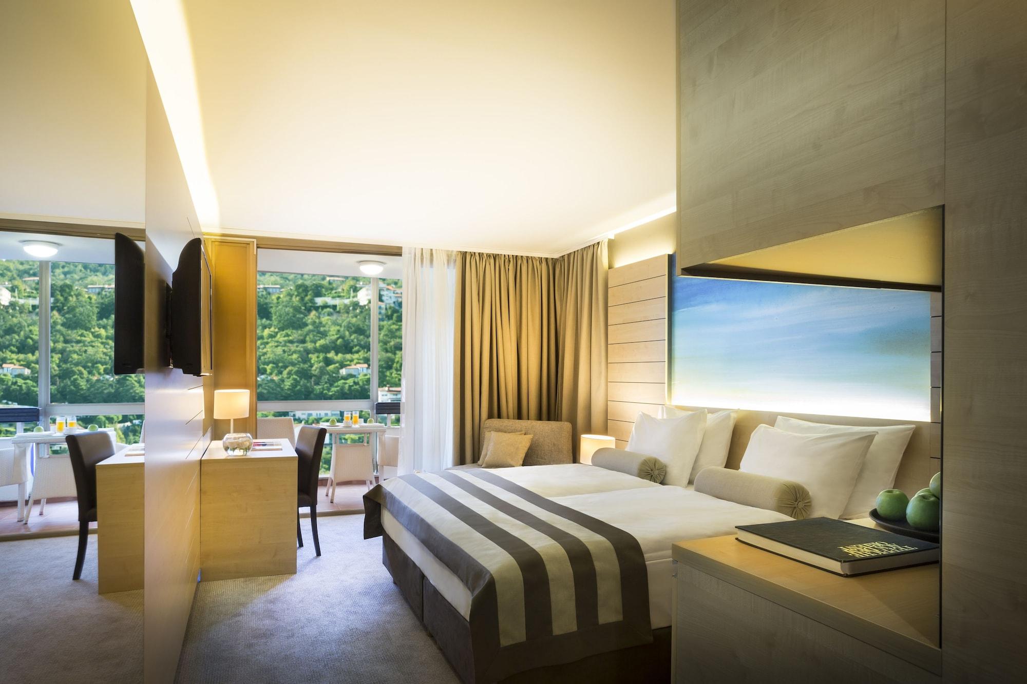 Hotel Excelsior - Liburnia ロヴラン エクステリア 写真